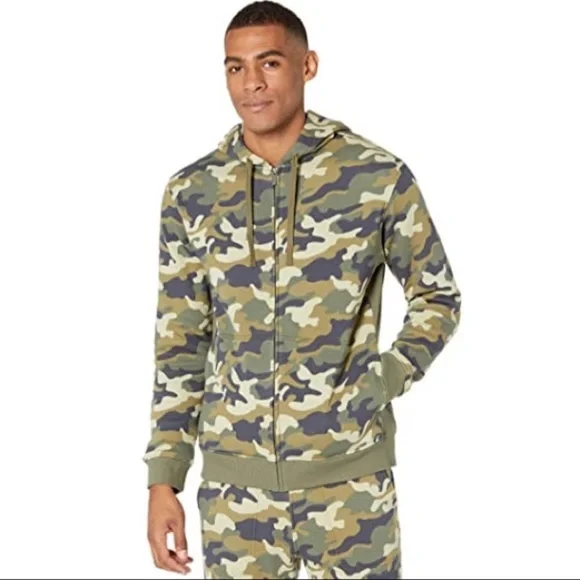 🍃🔆 UGG® Australia Camo Gordon Full-Zip Hoodie🔆🍃 - Picture 3 of 12
